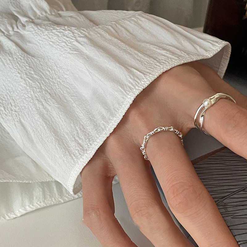 ins cold and elegant, simple and high-end pearl cross ring, a unique and distinctive design for women, an open index finger ring Specification drawing