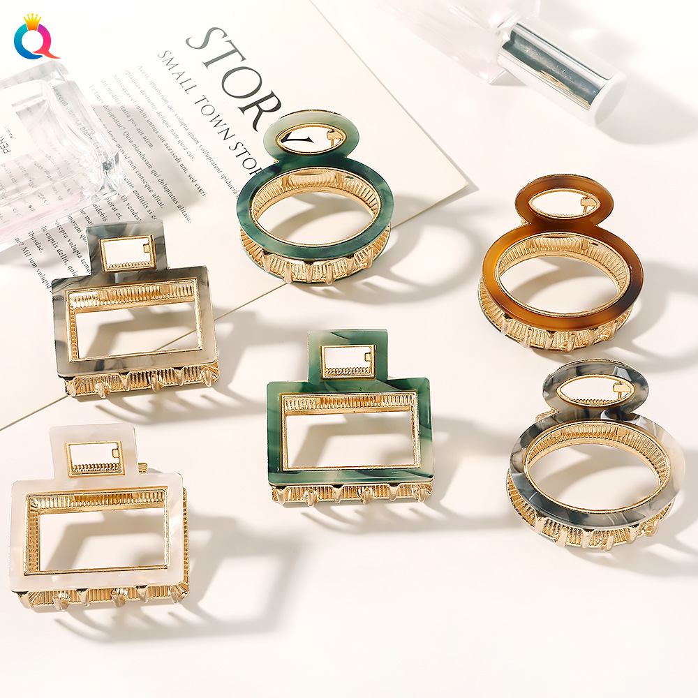 Qiyue Cross-border Alloy hair clip, elegant and light luxury, acetic acid geometric, back head updo, grab hollowed-out shark clip hair accessory for women full figure