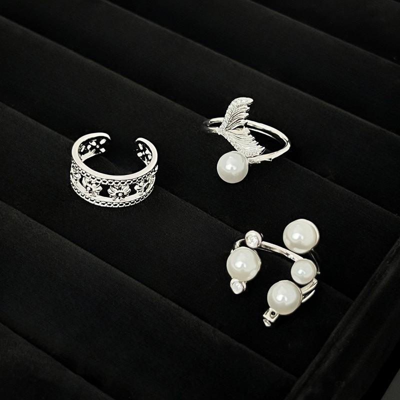 【 Zhu Yun Qi Huan 】 Fashionable and light luxury pearl fish tail Open ring, women's Cold Cross Hollow index finger ring Application Scenario