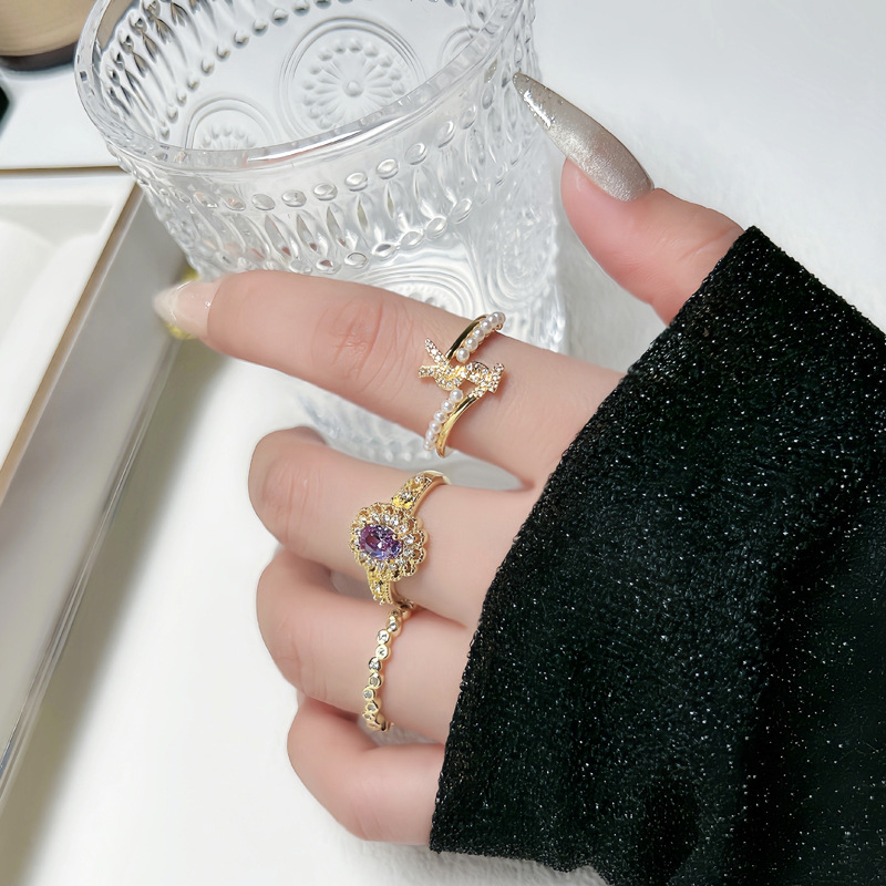 French high-end lace purple diamond light luxury open ring, female letter pearl, sweet and cool, cold style index finger ring full figure