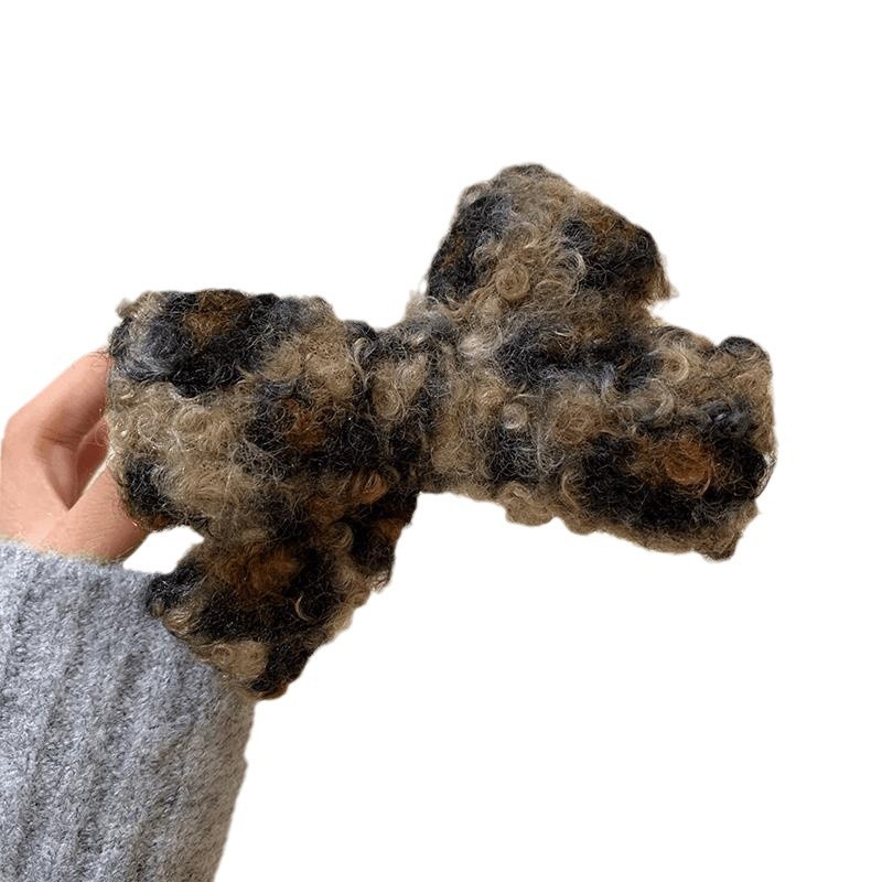 Spring and summer leopard-print plush bow bun hair clip, female back head style plate hair clip, high ponytail fixed hair clip Item Picture
