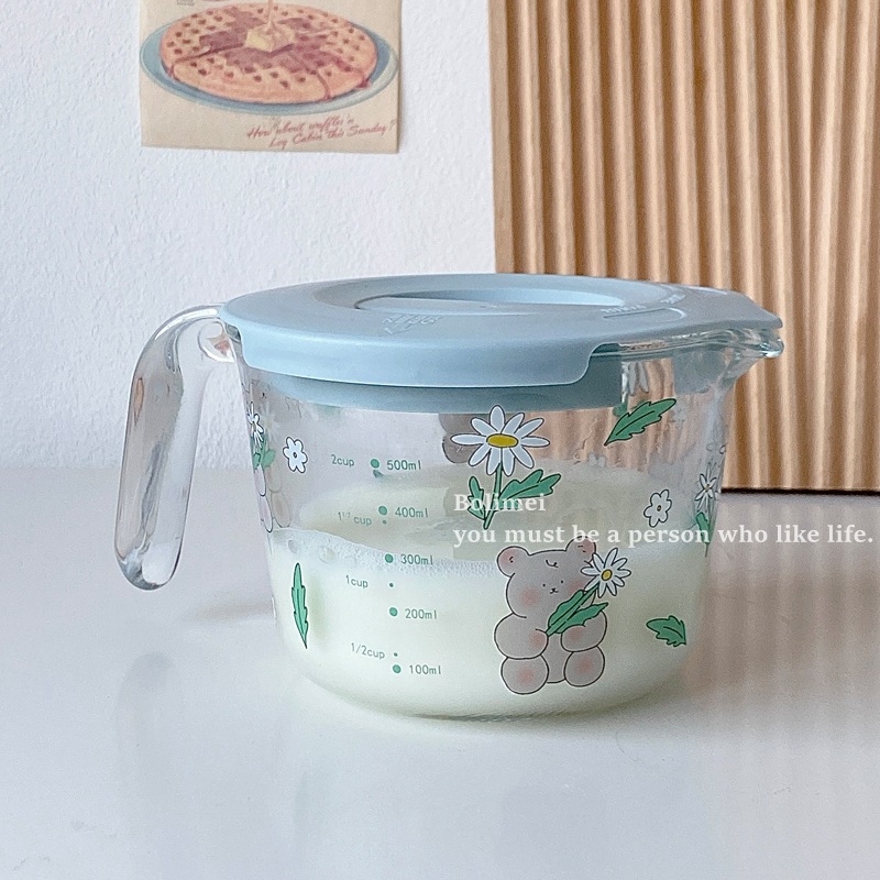 【 Boli Mei 】 Daisy Bear High Borosilicate Glass Measuring Cup, Baking Glass Cup, Glass Bowl, Microwave oven Application Scenario