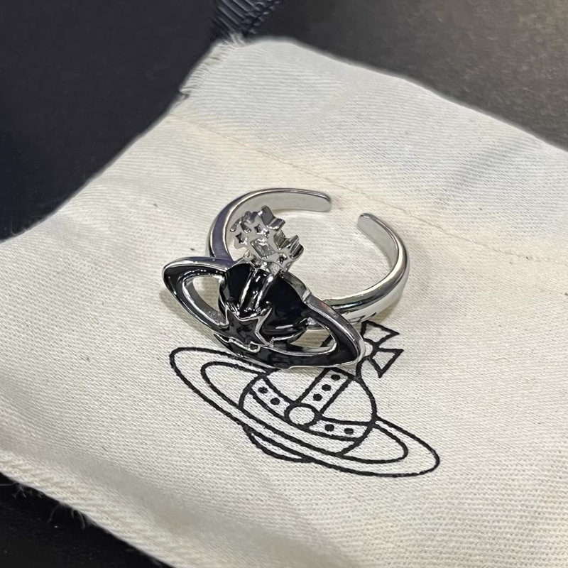 A spicy and cool style Western empress Earth star surrounding oil-dripping ring stud, a niche Instagram-style open-mouth ring for women Specification drawing