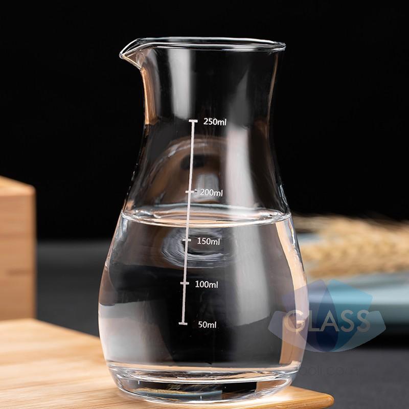 Green apple handless glass wine divider, white spirit graduated public cup, large capacity red wine divider details Picture