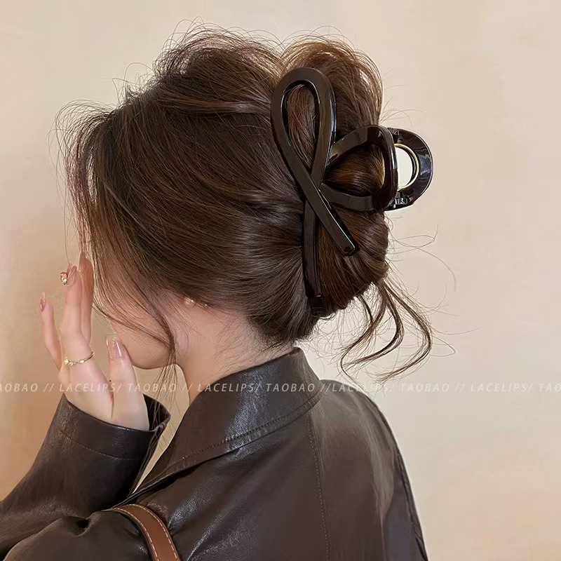 High-quality acrylic hair clips from South Korea, large shark hair clips, chocolate butterfly hair clips, women's hair accessories full figure