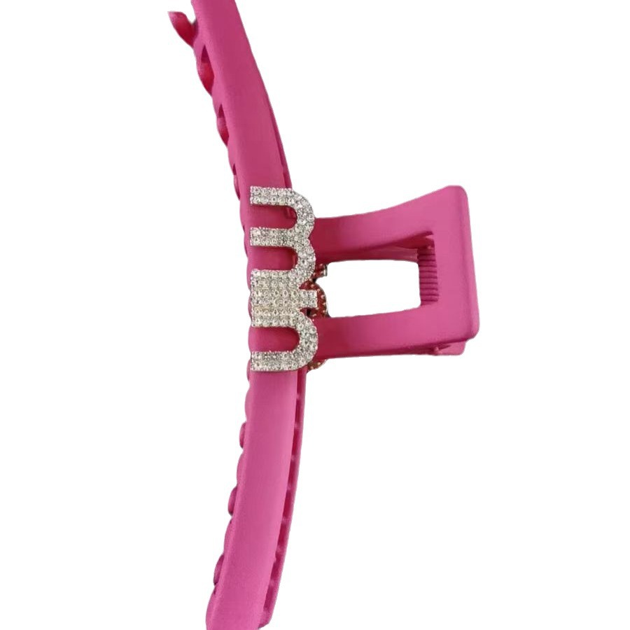 Korean pink miumiu letter hair clip, female letter grab clip at the back of the head, high-end and exquisite shark clip Item Picture
