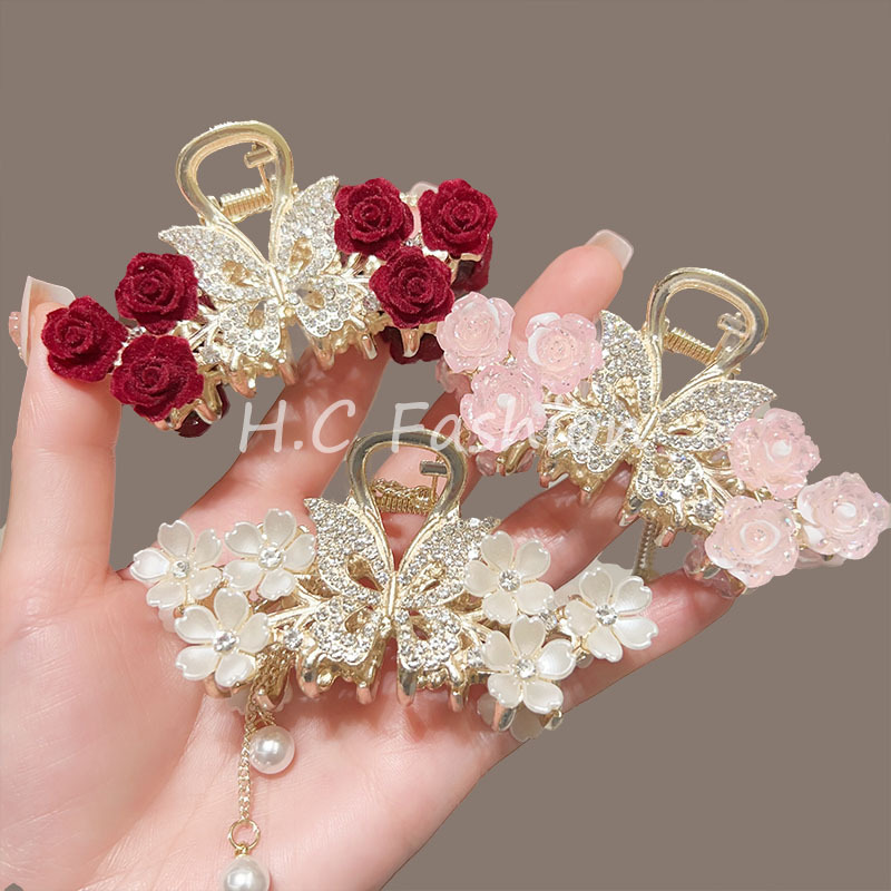 New high-end mid-sized rhinestone hollowed-out butterfly flower tassel clipper for the back of the head, semi-tied shark clipper hair accessory full figure