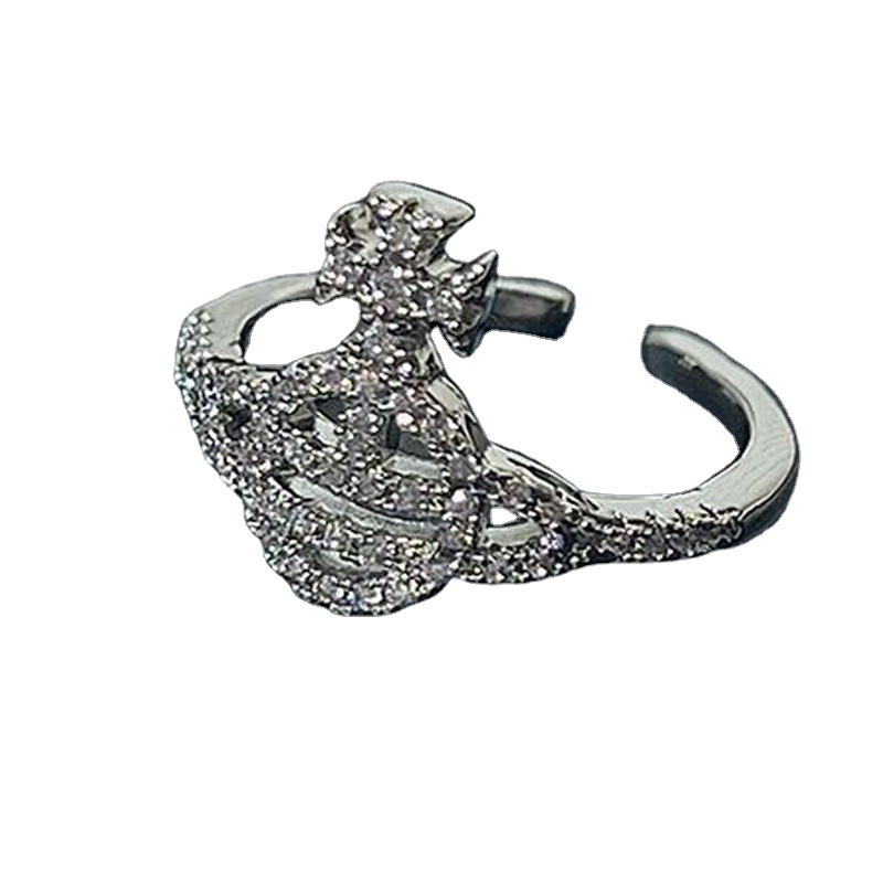 The Western Empress's hollowed-out Saturn ring is a niche design for women, exuding a sense of light luxury and sophistication. It is a diamond-encrusted planet ring with an open index finger ring Item Picture