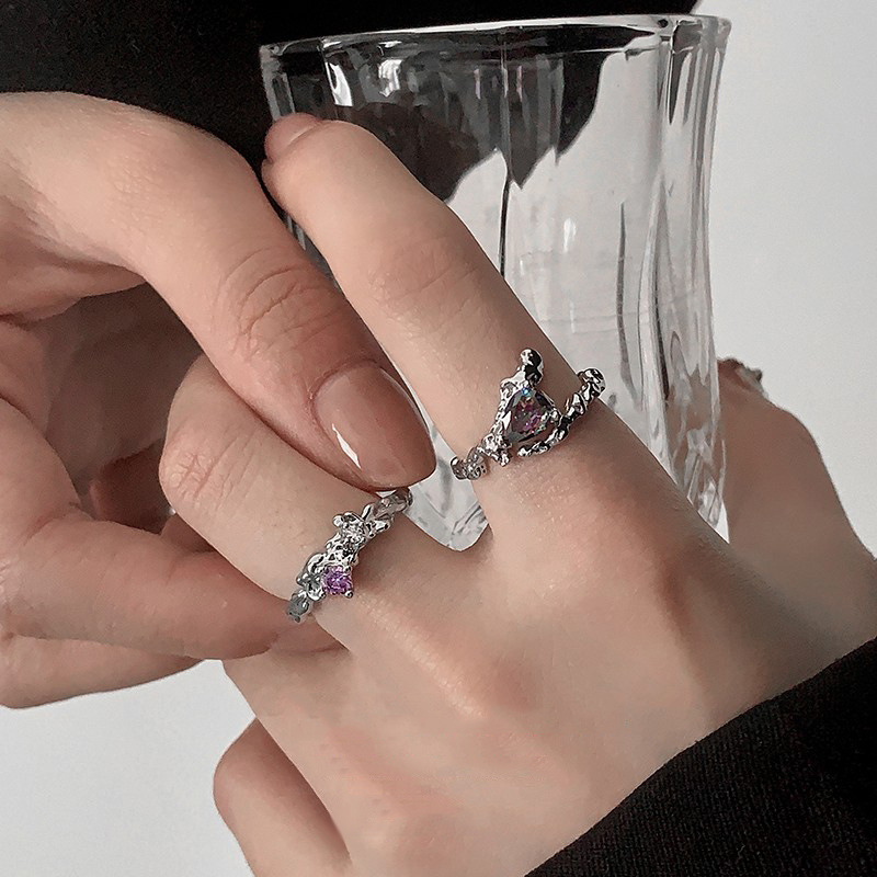 Irregularly texted zircon open ring, a unique index finger ring with a women's design sense, fashionable Instagram cold style ring details Picture