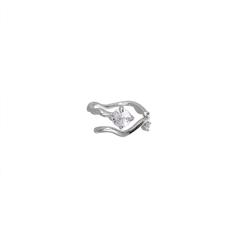 The cold and unique design of the open ring for women on Instagram exudes a sense of high-end sophistication. The zircon adjustable ring exudes a touch of light luxury Item Picture