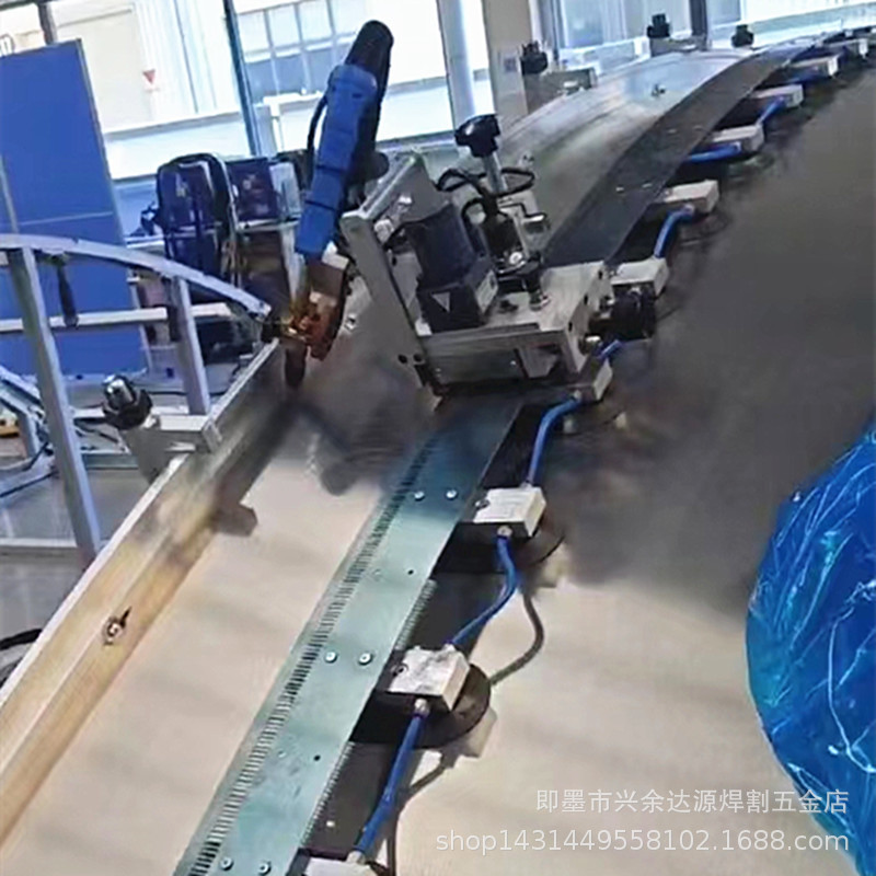 Flexible rail automatic welding trolley, vacuum suction cup track welding trolley, stainless steel and aluminum alloy tank body ring straight seam welding details Picture