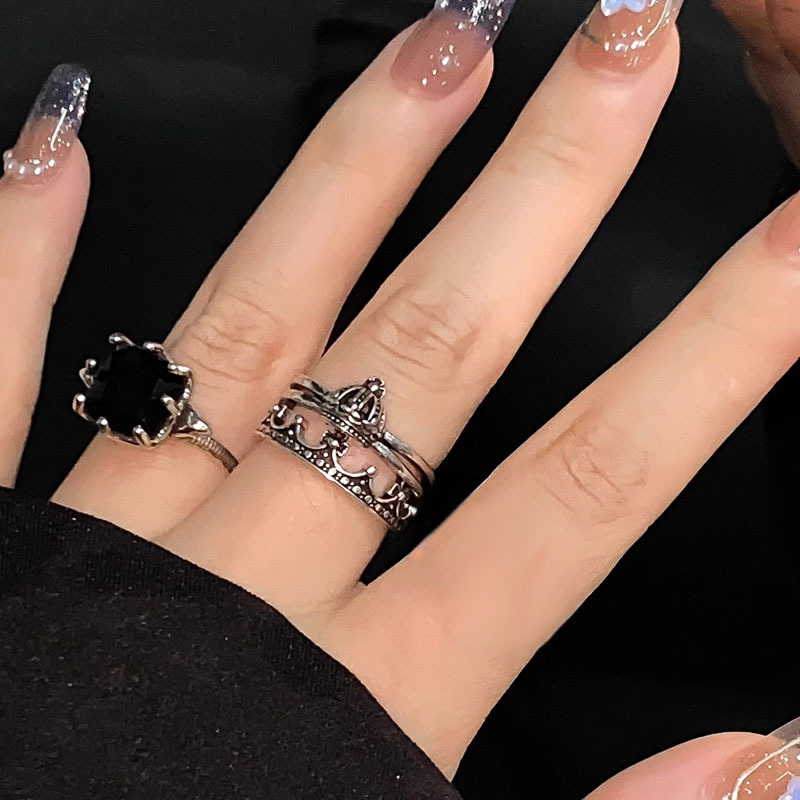 Dark retro aged zircon ring, female hip-hop Instagram style, fashionable and individual, niche design sense, open-mouth eating ring details Picture
