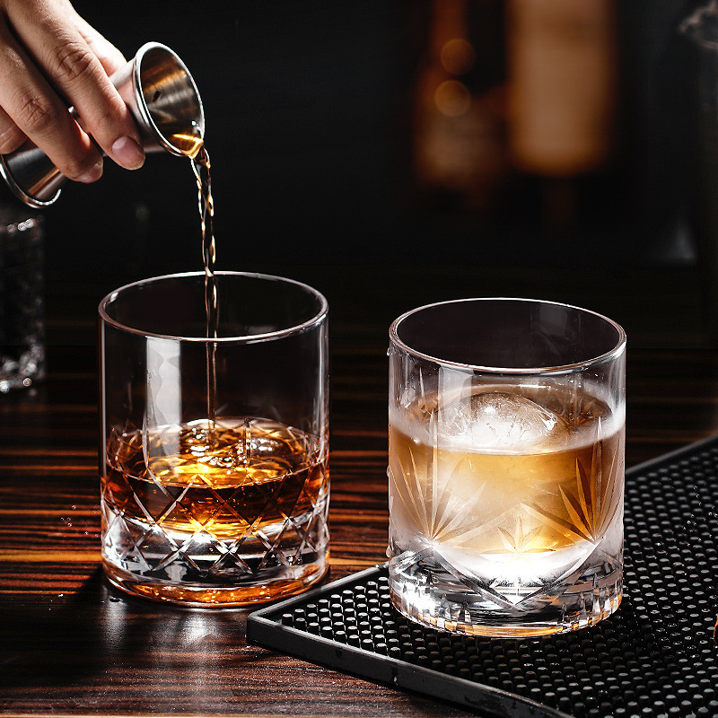 Thick-bottomed engraved whisky glasses, bar wine glasses, spirits glasses, high-end glasses, hand-engraved wholesale gifts, direct sales details Picture