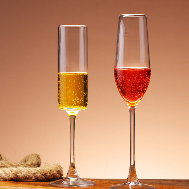 Crystal glass sparkling wine glasses, tall champagne glasses, glass cups, factory direct sales, white wine glasses, cocktail glasses full figure