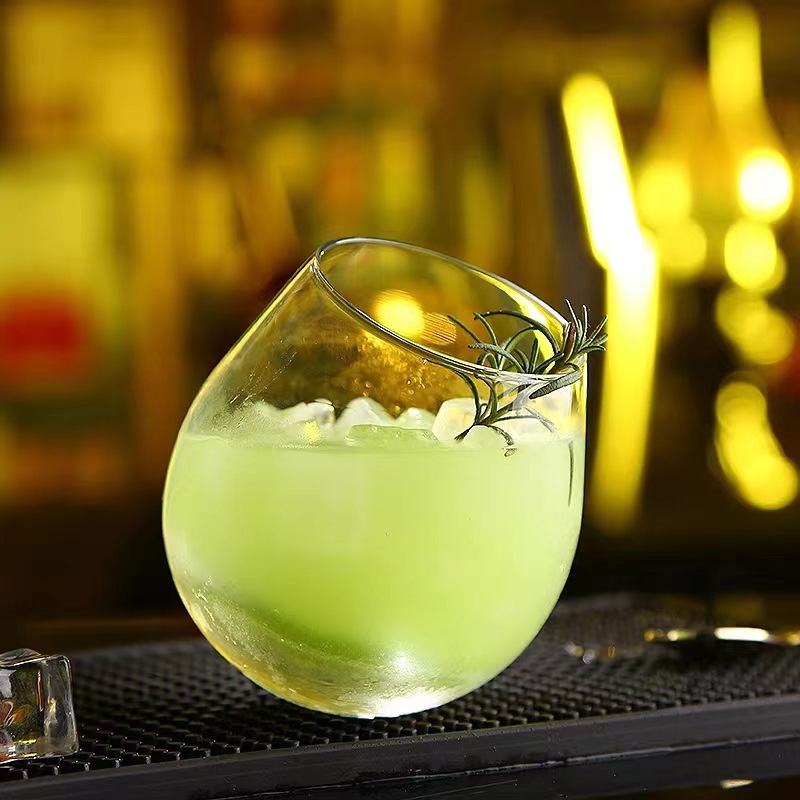 ns popular restaurant's unbreakable cocktail cup, chic drink cup, Nordic glass cup, egg-shaped glass cup Specification drawing