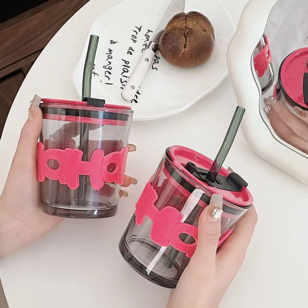 Couple straw cups, simple glass water cups, letter cup sleeves, heat-insulating coffee cups, creative cups for female students' offices details Picture