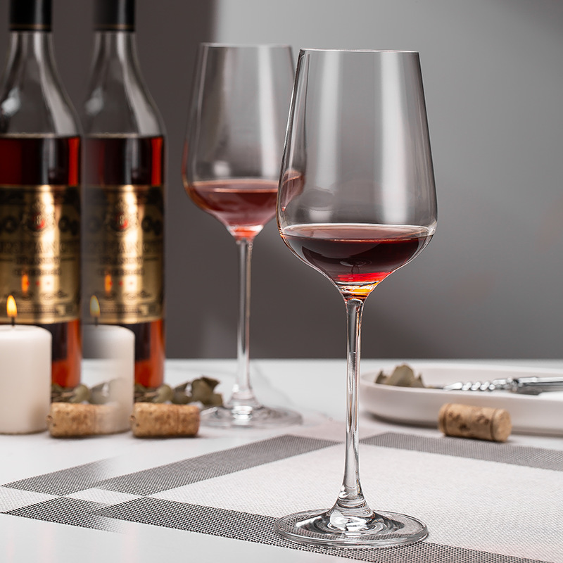 Idelita Chardonnay tall crystal glass, Cabernet Sauvignon red wine glass, red wine glass full figure