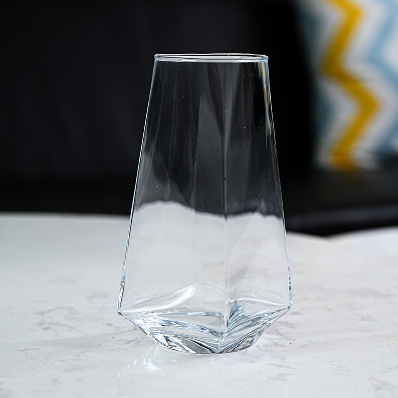 Hexagonal internet-famous restaurant glass cups, large drinks, beverage sparkling water cups, square juice cups, iced coffee, ins style Specification drawing