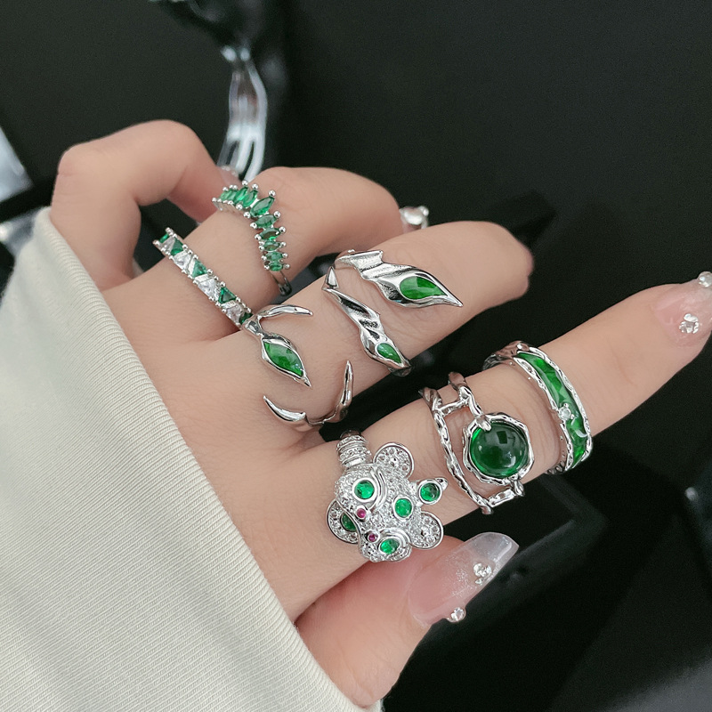 Sweet and cool, irregular texture, green drip glaze open ring, women's Instagram cold style, niche design sense, index finger ring trend Specification drawing