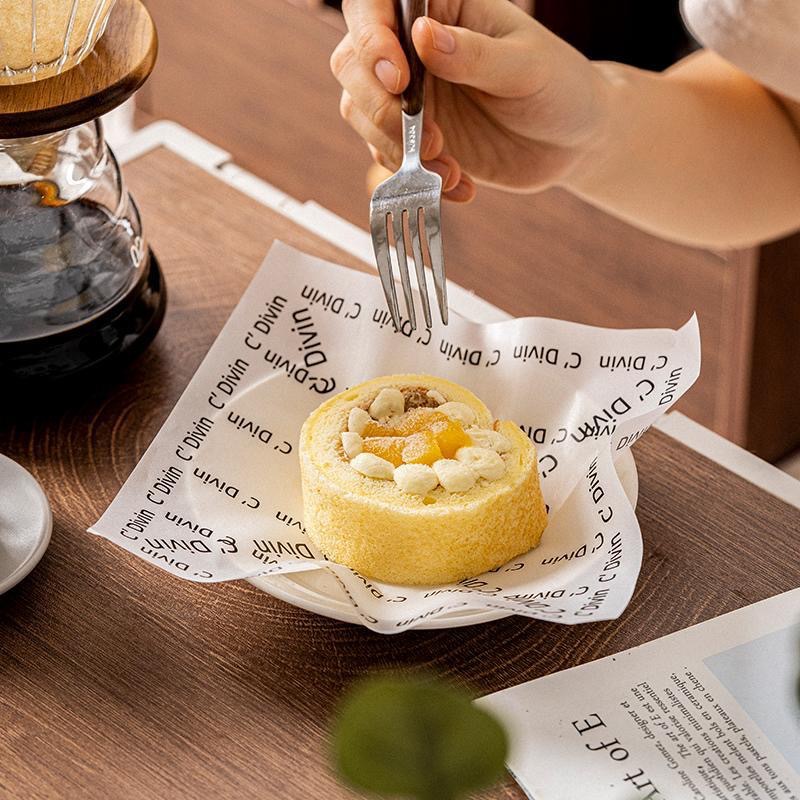 Greaseproof paper, baking cake pad paper, French greaseproof paper, oil-separating hamburger paper, bread and dessert tray food, 18cm greaseproof paper Application Scenario