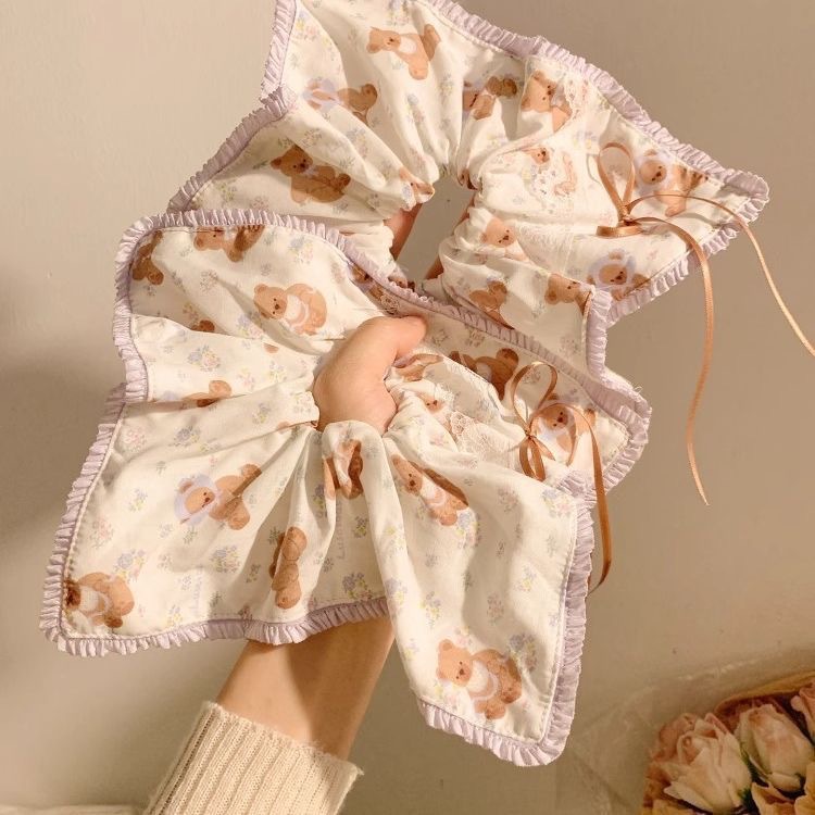 Cute little bear square scarf headband, bow tie, large intestine hair band, high-end feminine look, low ponytail hair band, Korean-style fashionable leather band Application Scenario