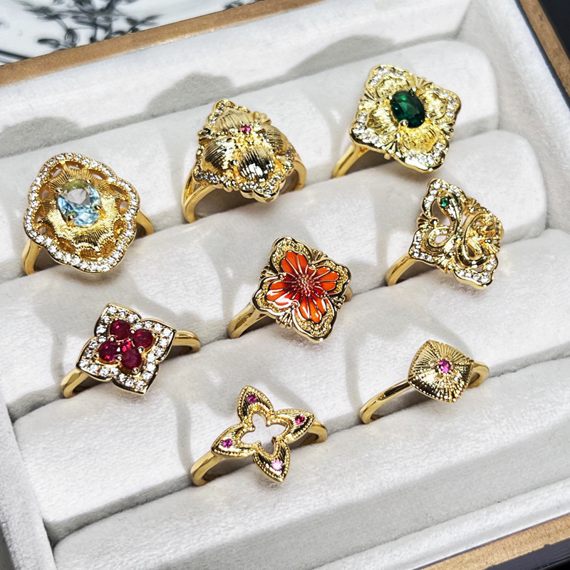 New Chinese-style texture four-leaf clover light luxury open ring, women's flower niche design, sweet and cool retro fashion ring Specification drawing