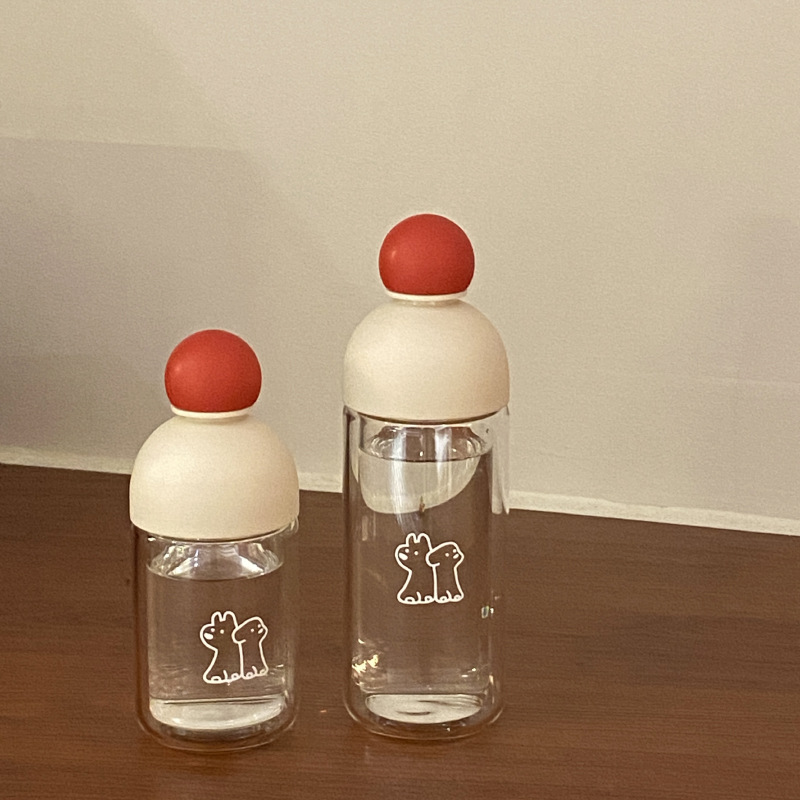 A niche New Year Christmas puppy red nose double-layered glass cup, high-temperature resistant sealed water cup, car portable cup gift full figure