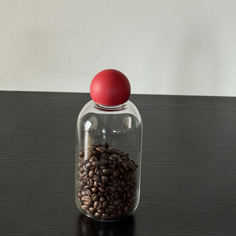 ins niche red-nosed glass cup sealed jar, the same style as Xiaohongshu large-capacity water cup sealed portable cup Item Picture