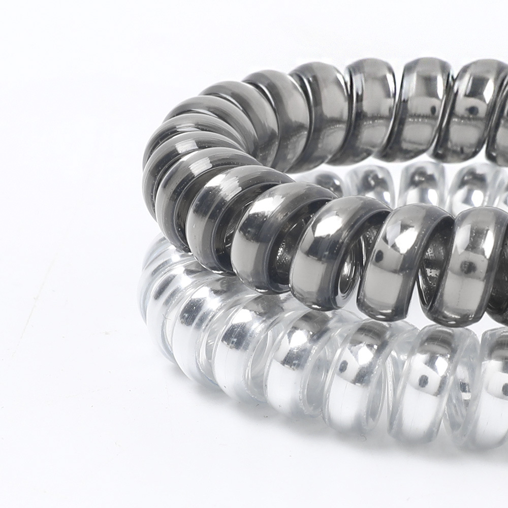 Qiyue European and American cross-border high-elastic bright silver metal telephone line hair coil, Amazon hair coil and hair rope Application Scenario