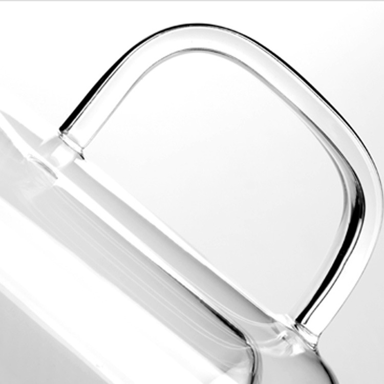 Transparent double-layer glass cups with insulated LIDS, office tea cups, retro and creative gift cups, glass cup manufacturers Application Scenario