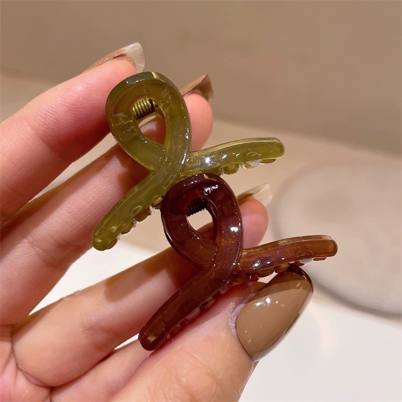 Korean-style versatile small grab clip, half hair clip at the back of the head, side bangs clip for little girls, small accessories, hair accessories and headwear details Picture