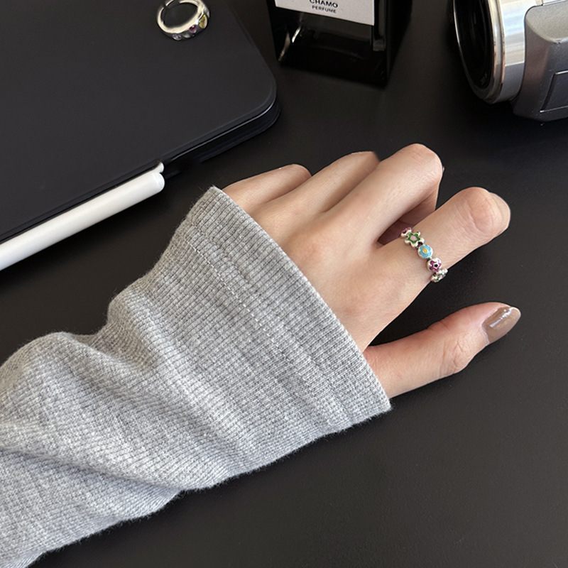 Colorful small flower drop glaze, irregular-shaped heart, colored diamond and zircon ring with adjustable opening, a new trend of Korean 2023 Application Scenario