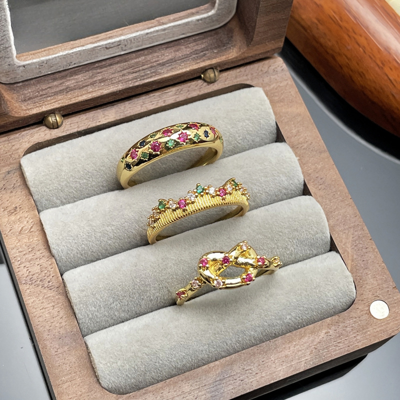 This new Chinese-style retro color diamond micro-set open ring is fashionable and versatile. It exudes a feminine charm and a light luxury and high-end feel when worn in layers details Picture
