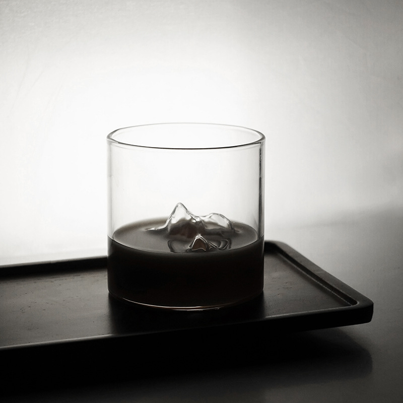 Whisky wine glasses, Mount Fuji high borosilicate glass transparent glasses, household glass wine glasses Specification drawing