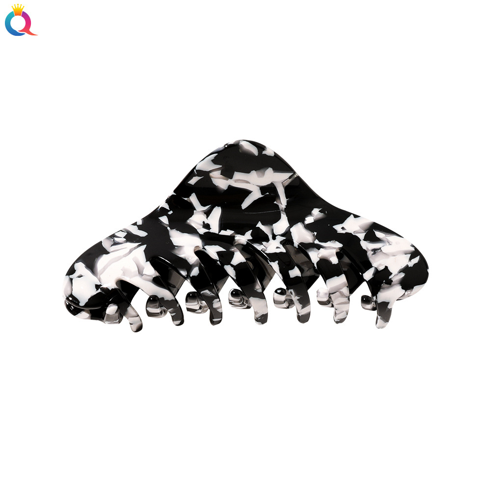 Wholesale of Qiyue Cross-border Korean acetic acid hair clips, hairpins, retro butterfly black and white ponytail hair clips, hairpins and hair accessories Item Picture