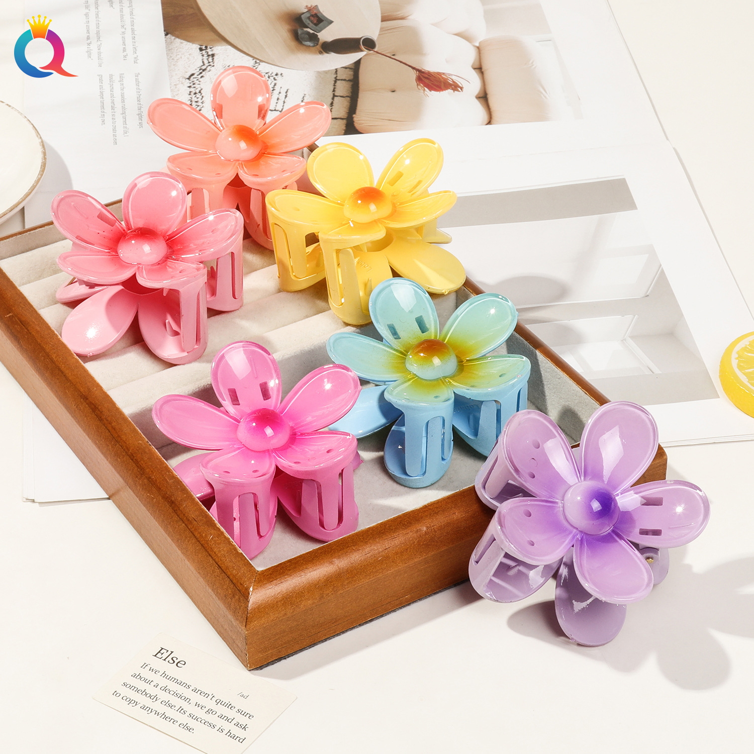 Qiyue Cross-border Flower Grabbers, simple and solid color hair claws at the back of the head, fresh and stylish hair accessories, versatile adult headwear wholesale Application Scenario