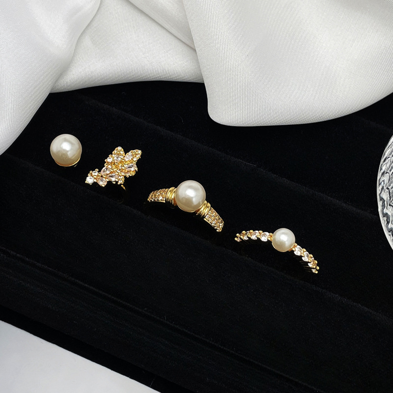 New Chinese-style retro pearl open-top ring, a unique design for women, exquisite, light luxury, sweet and cool style, a commuting index finger ring Application Scenario