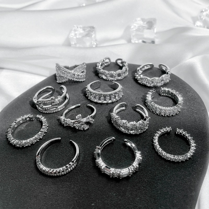 The Japanese and Korean light luxury high-end full-diamond zircon open ring is a versatile, exquisite and fashionable ring with a cold style that exudes a feminine charm details Picture