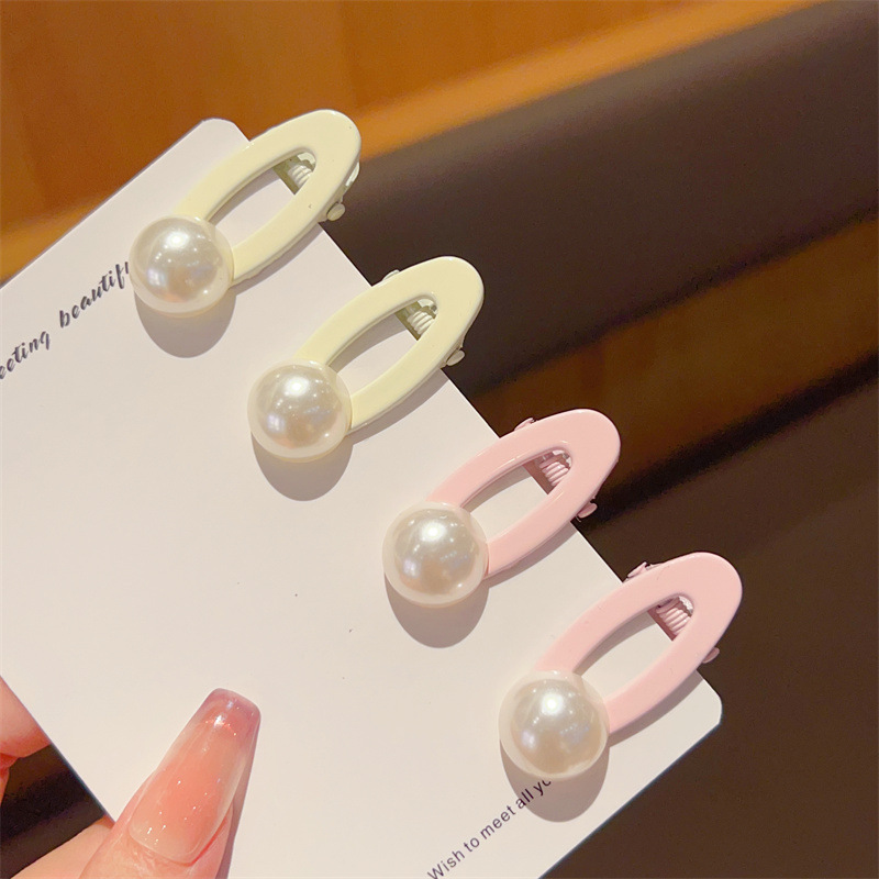 Sweet girl pearl hair clip, forehead broken hair clip, children's side clip, high-end bangs clip, hair accessory, hair accessory details Picture