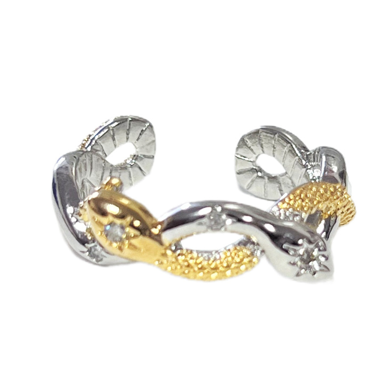 The retro two-color spirit snake star ring for women exudes a sense of elegance and sophistication. It is a cold and individualistic ring with two snakes entwined around the zodiac year Item Picture