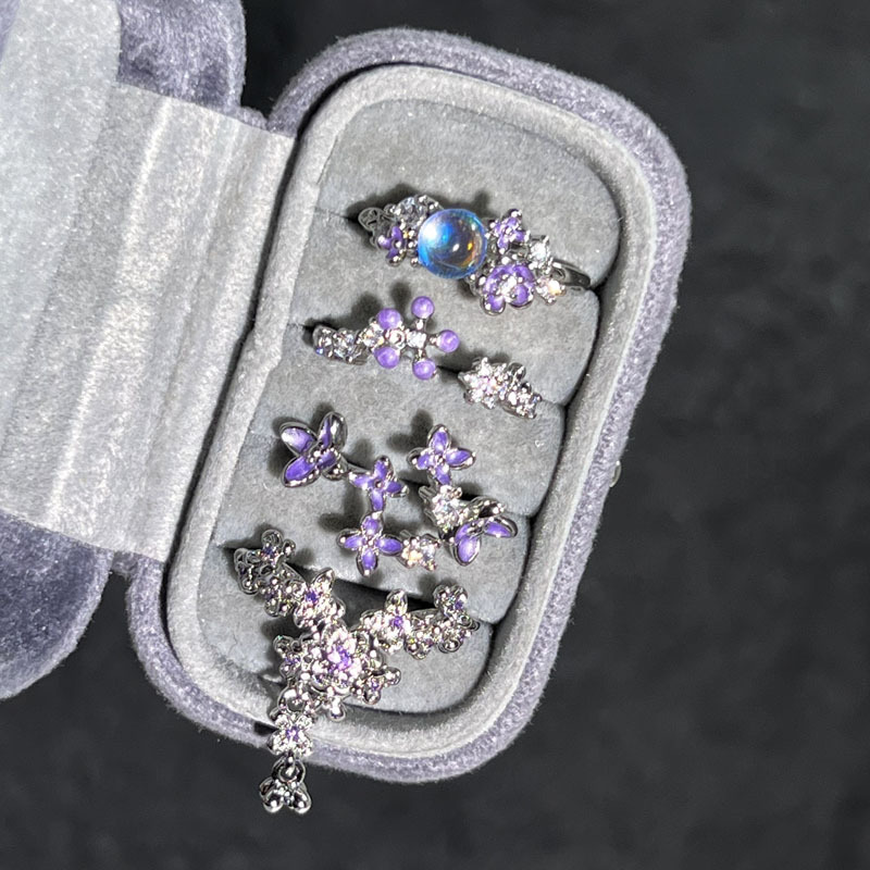 The enchanting purple flower cluster purple flower ring is a unique design for women, with a girlish heart, fashionable and trendy, versatile index finger ring details Picture