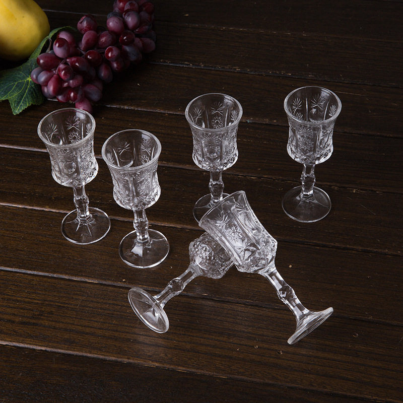 New high-footed juice cup, ice cream bowl, salad cup, creative chicken-tail cup, sunflower transparent glass wine glass Item Picture