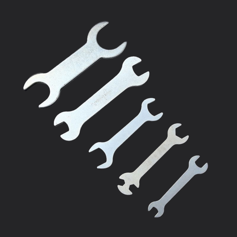 Old factory direct supply of thin dual-purpose open-end wrenches, simple mirror surface household iron sheet wrenches, one-time fixed wrenches wholesale Specification drawing
