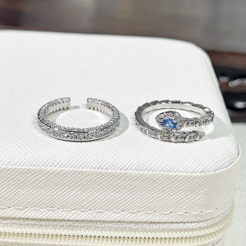 For the Year of the Snake, there is a blue diamond snake-shaped micro-set ring for women with adjustable row diamonds. It is a simple, niche, light luxury, sweet and cool, exquisite ring Specification drawing