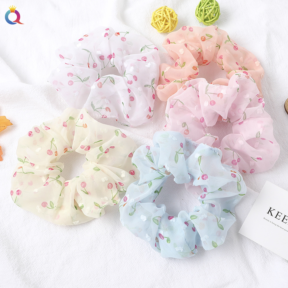 The cute cherry-shaped large intestine hair tie of the Qiyue girl is super sweet. It features a chiffon mesh printed hair tie with a ponytail and a large intestine hair tie headwear full figure