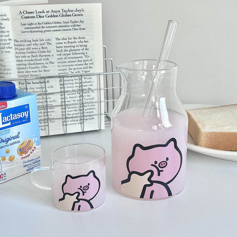 High-quality appearance level glass cup household female single drinking glass water set, five-flower pig mini water set, cold drink water set Application Scenario