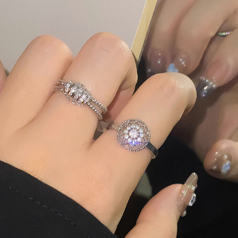 Irregular zircon flower open ring, a niche design for women, a popular index finger ring, a light luxury, trendy and personalized ring full figure