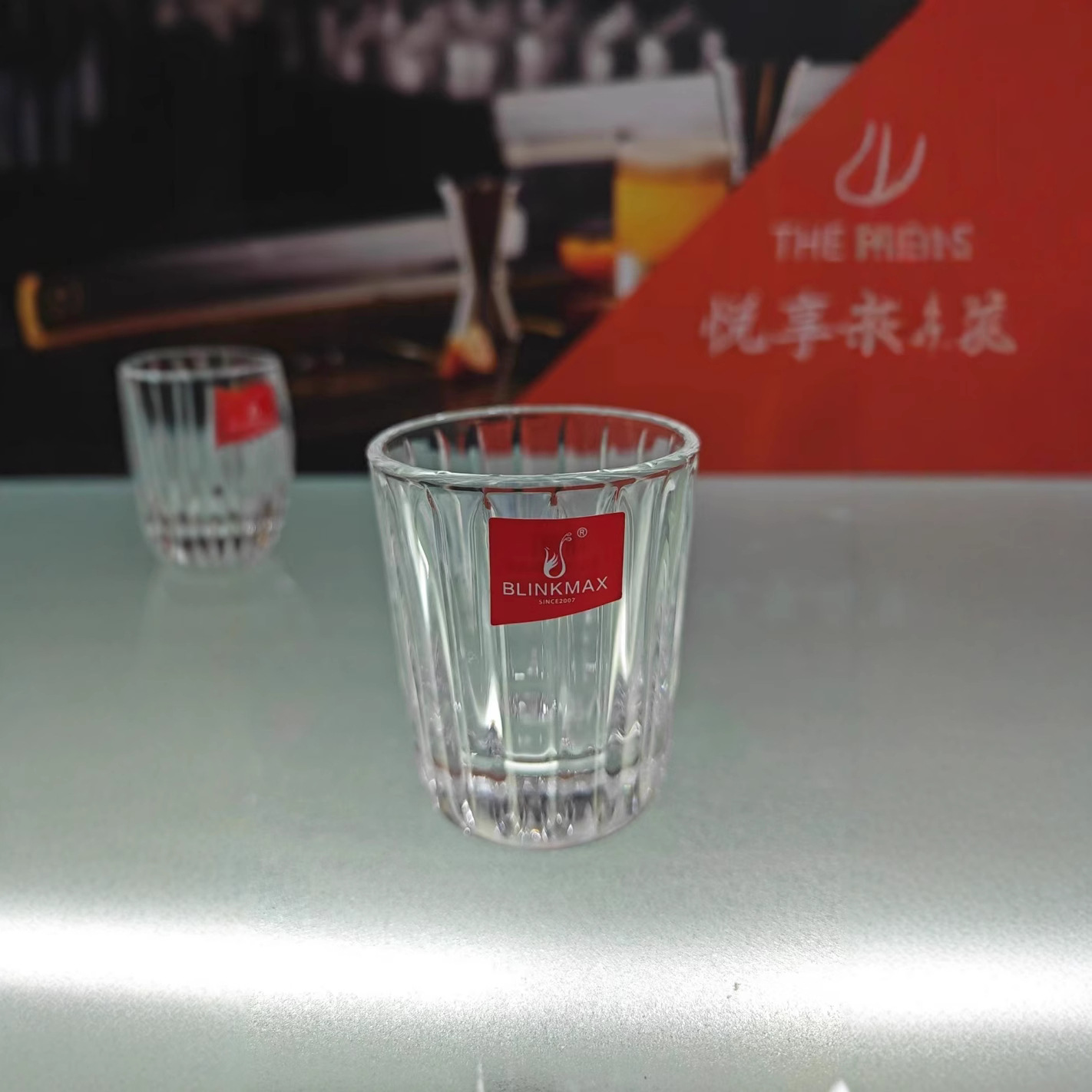 Lizun Crystal White material round whisky glass, foreign wine glass, glass, beer glass, spirits glass, water glass, white spirit glass details Picture
