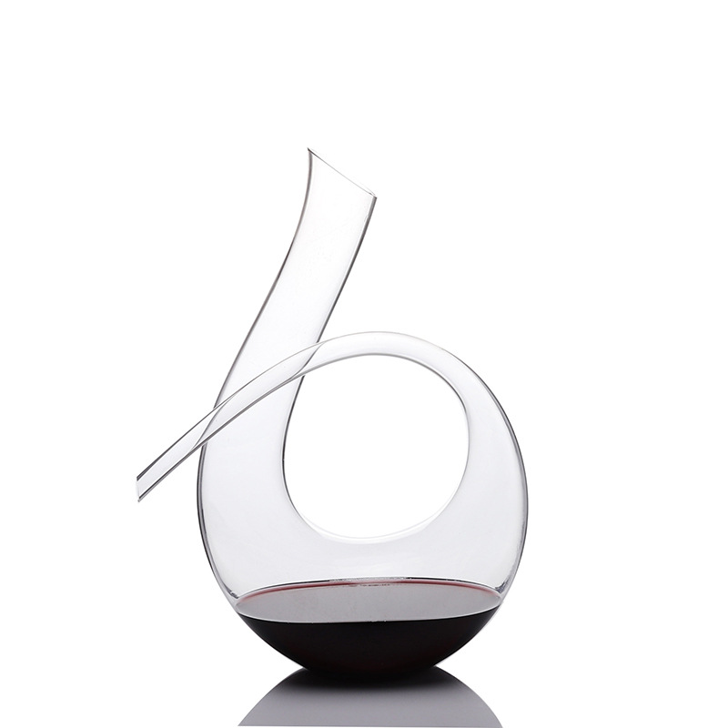 Creative red wine and spirits decanter, household crystal glass six-character decanter, light luxury high-end wine dispenser Item Picture