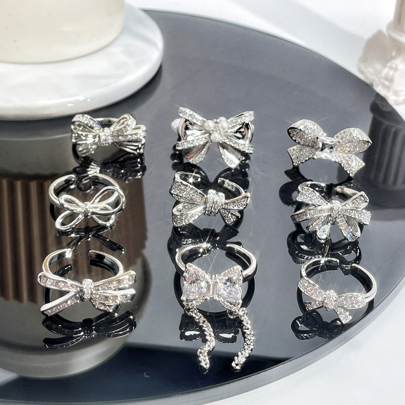 A light luxury and high-end bow, full diamond zircon open ring, sweet, cool, exquisite and fashionable ring, autumn and winter accessory Specification drawing